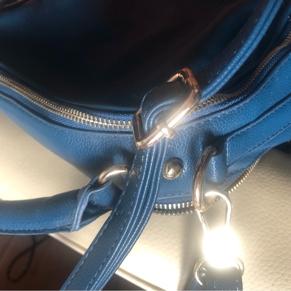 ❤️Blue teal crossbody bag multiple compartments - Picture 10 of 11